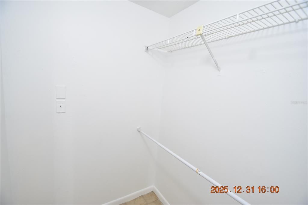 出租: $1,395 (2 贝兹, 2 浴室, 920 平方英尺)