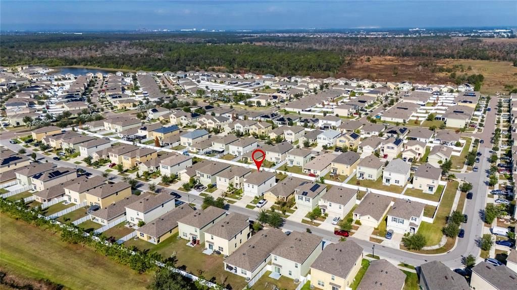 待售: $369,000 (4 贝兹, 2 浴室, 2328 平方英尺)