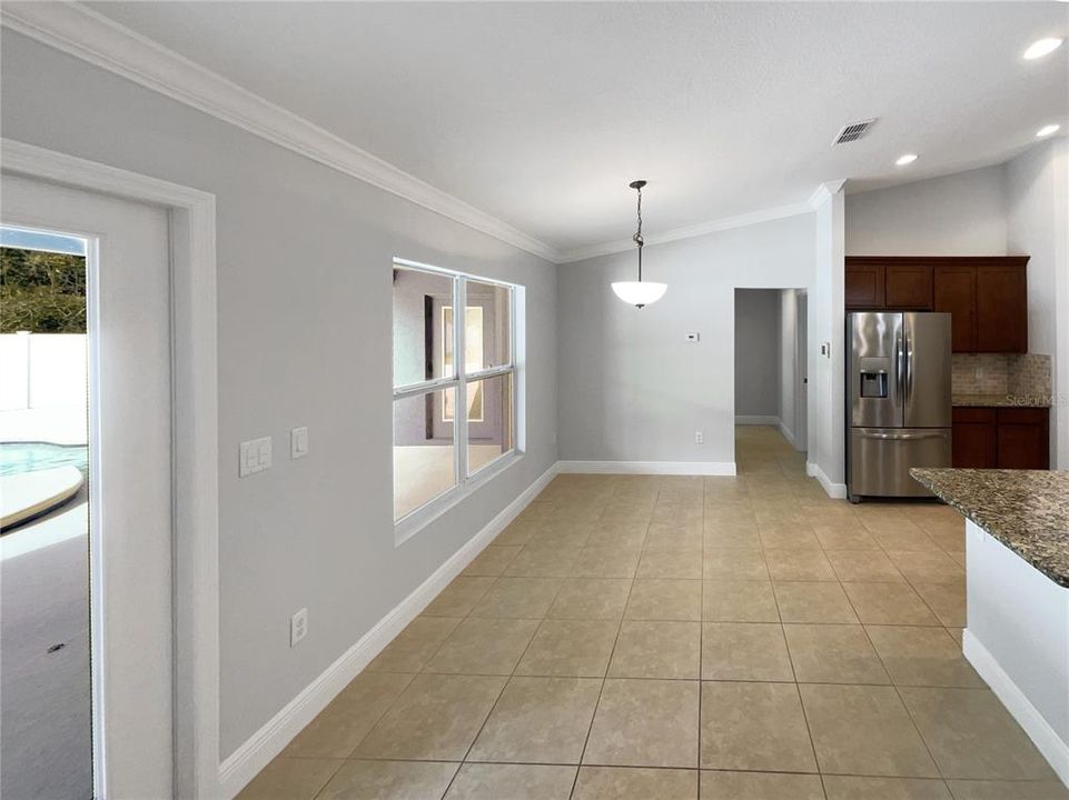 На продажу: $646,000 (4 спален, 3 ванн, 2277 Квадратных фут)