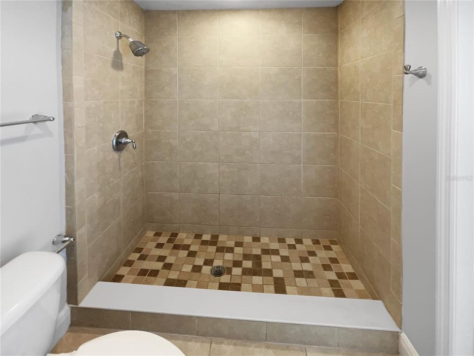 На продажу: $646,000 (4 спален, 3 ванн, 2277 Квадратных фут)