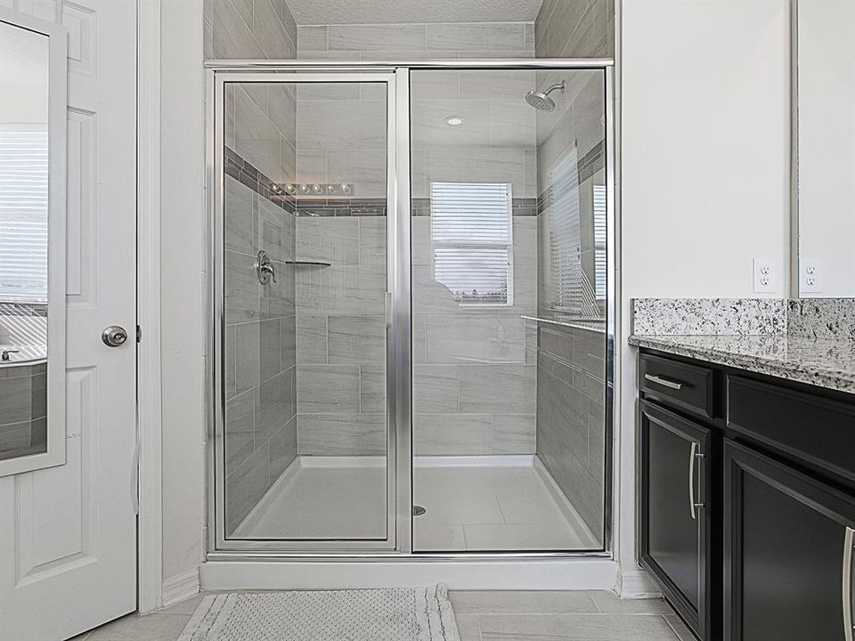 For Sale: $899,900 (4 beds, 3 baths, 2946 Square Feet)