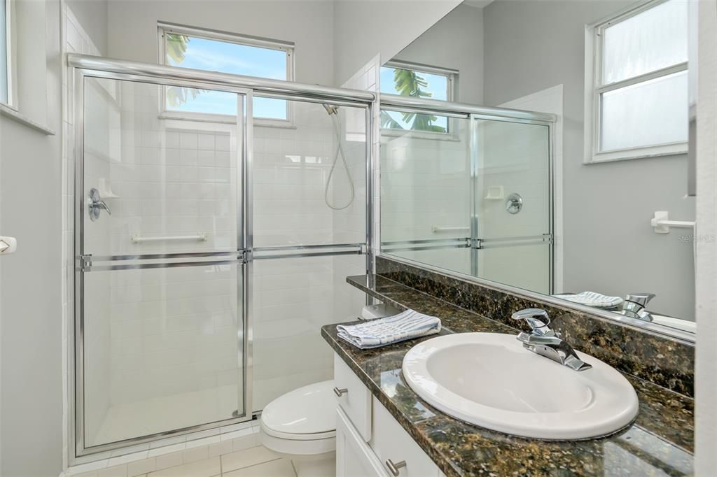 待售: $665,000 (3 贝兹, 3 浴室, 2306 平方英尺)