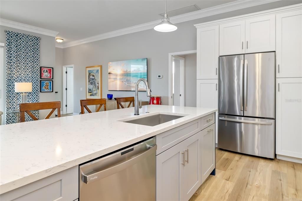 待售: $665,000 (3 贝兹, 3 浴室, 2306 平方英尺)