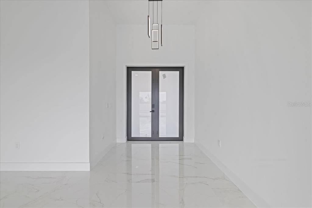 待售: $415,000 (3 贝兹, 4 浴室, 2097 平方英尺)