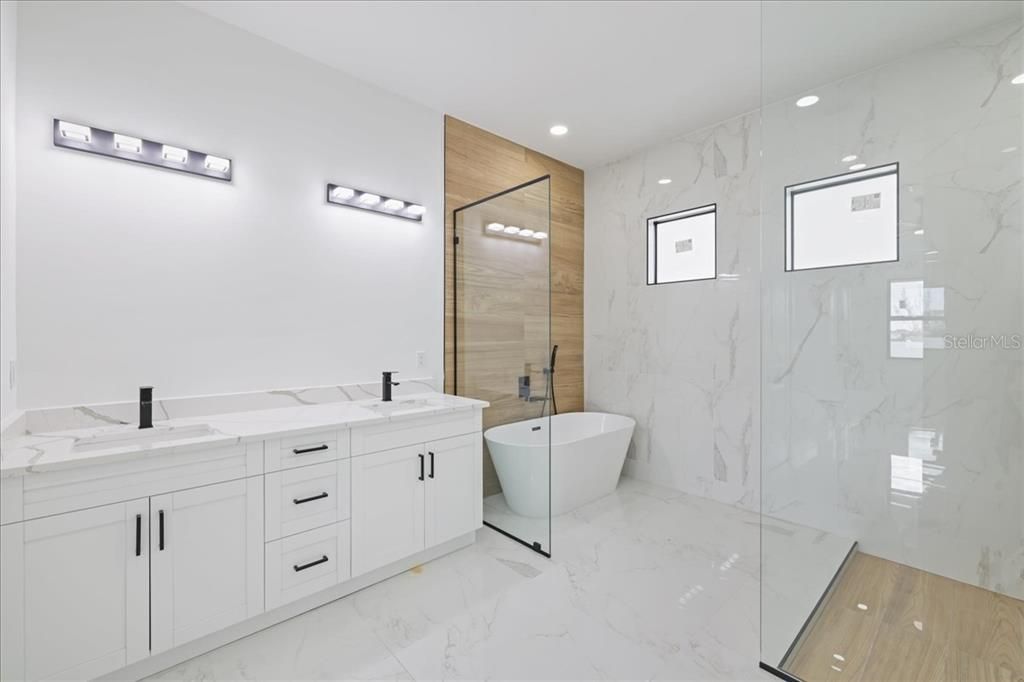 待售: $415,000 (3 贝兹, 4 浴室, 2097 平方英尺)