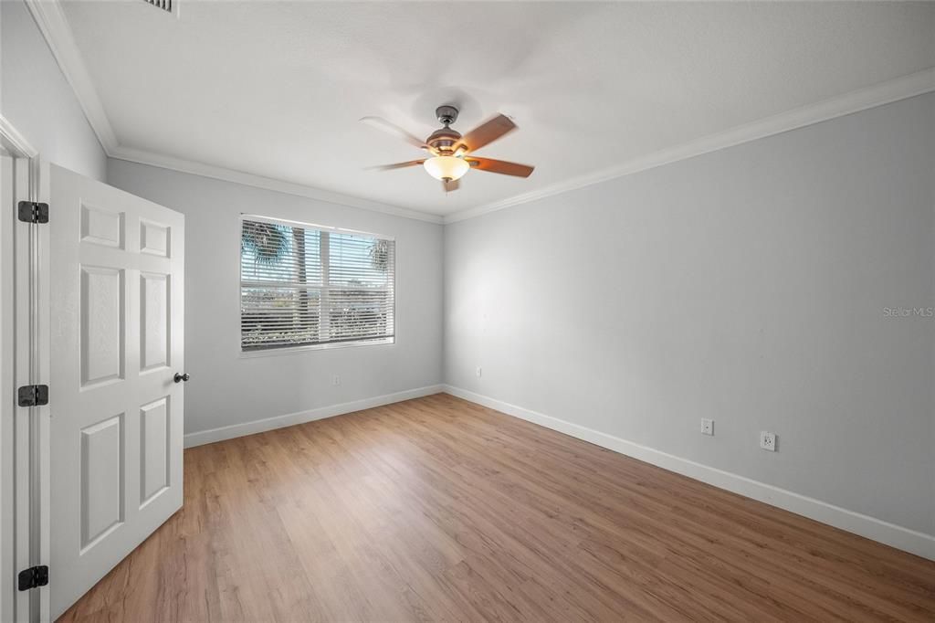 出租: $2,100 (3 贝兹, 2 浴室, 1252 平方英尺)