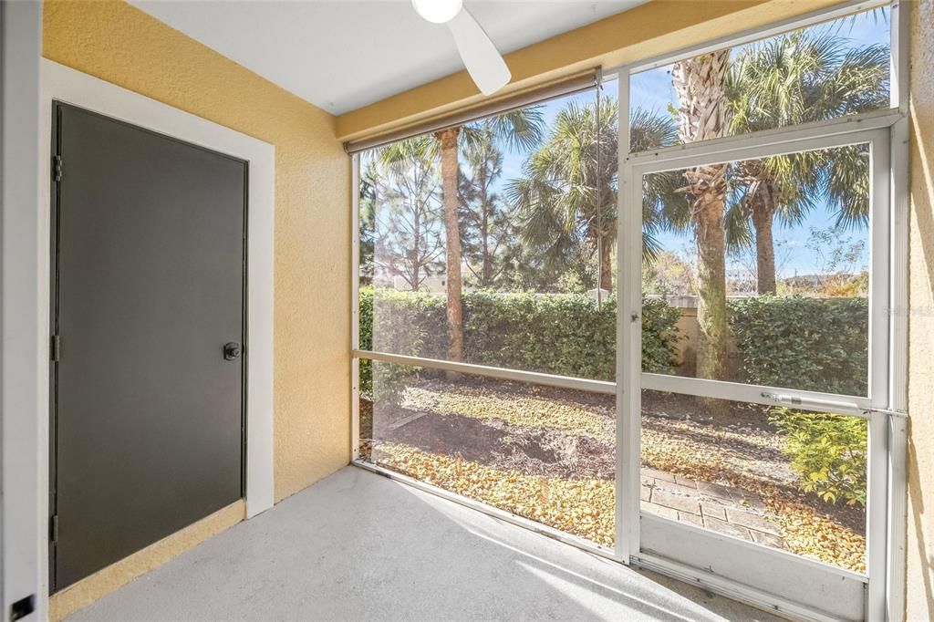 出租: $2,100 (3 贝兹, 2 浴室, 1252 平方英尺)