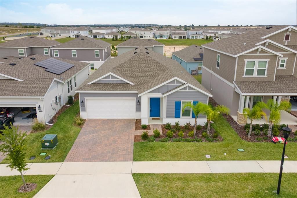 For Sale: $590,000 (4 beds, 3 baths, 2274 Square Feet)