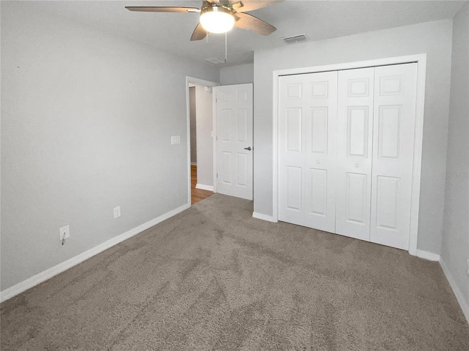 En Venta: $355,000 (4 camas, 2 baños, 1686 Pies cuadrados)