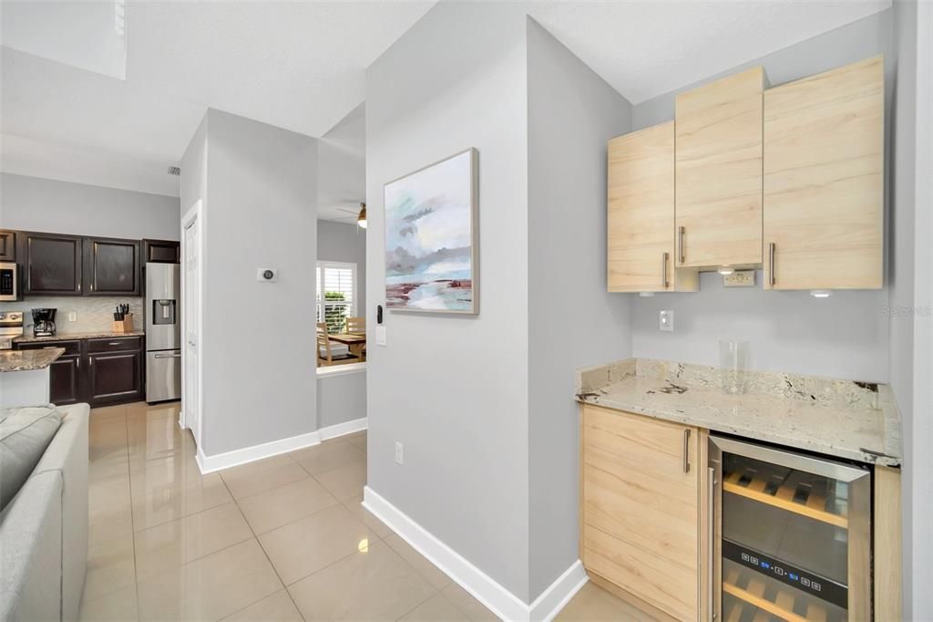 На продажу: $498,000 (5 спален, 4 ванн, 2491 Квадратных фут)