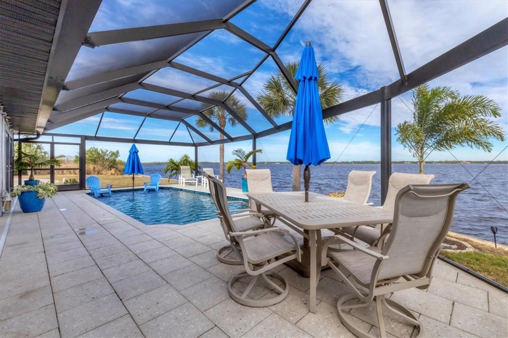 待售: $1,499,999 (4 贝兹, 4 浴室, 2524 平方英尺)