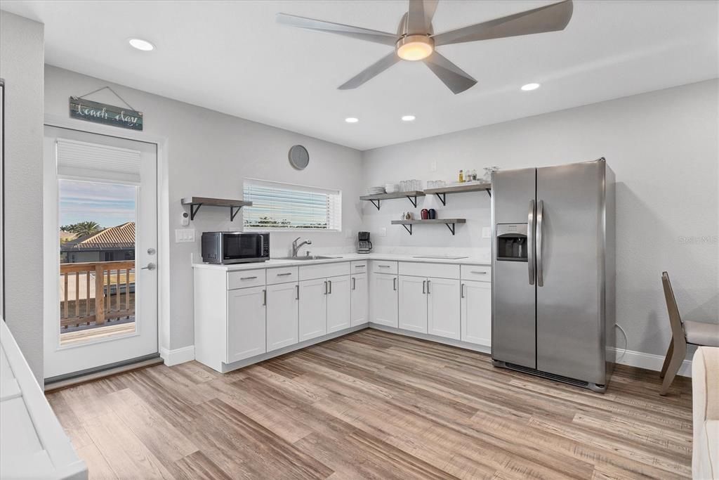 待售: $1,499,999 (4 贝兹, 4 浴室, 2524 平方英尺)