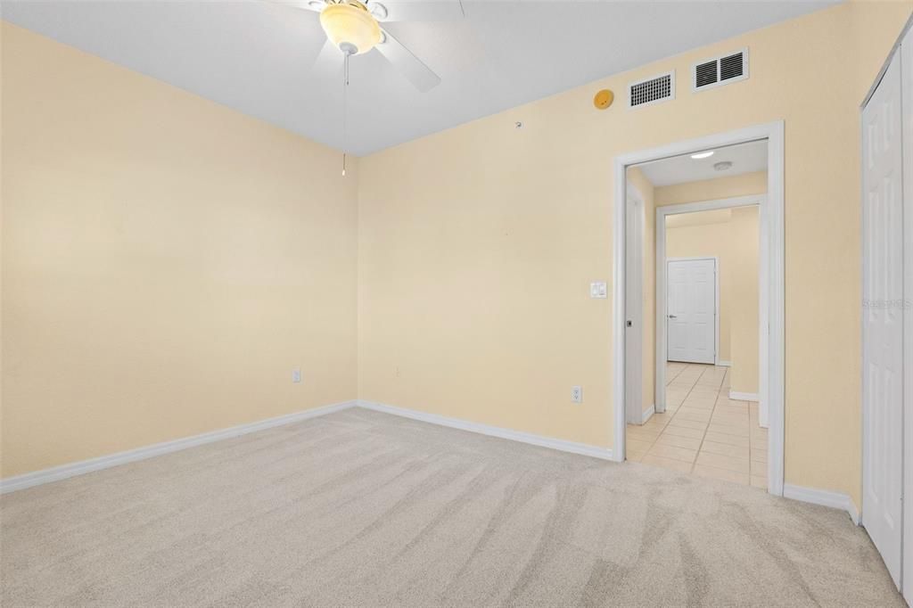 待售: $250,000 (2 贝兹, 2 浴室, 1320 平方英尺)