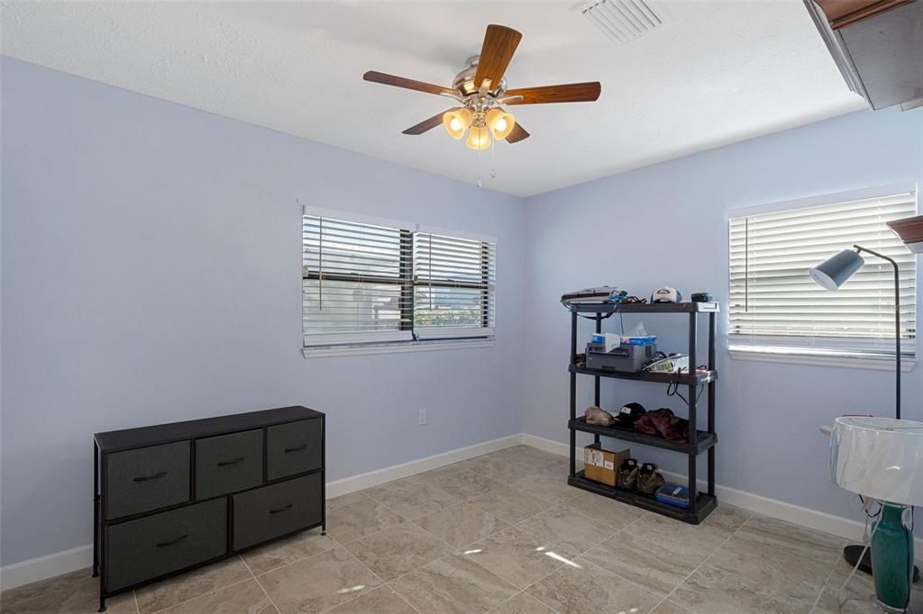 For Sale: $379,000 (2 beds, 2 baths, 1605 Square Feet)