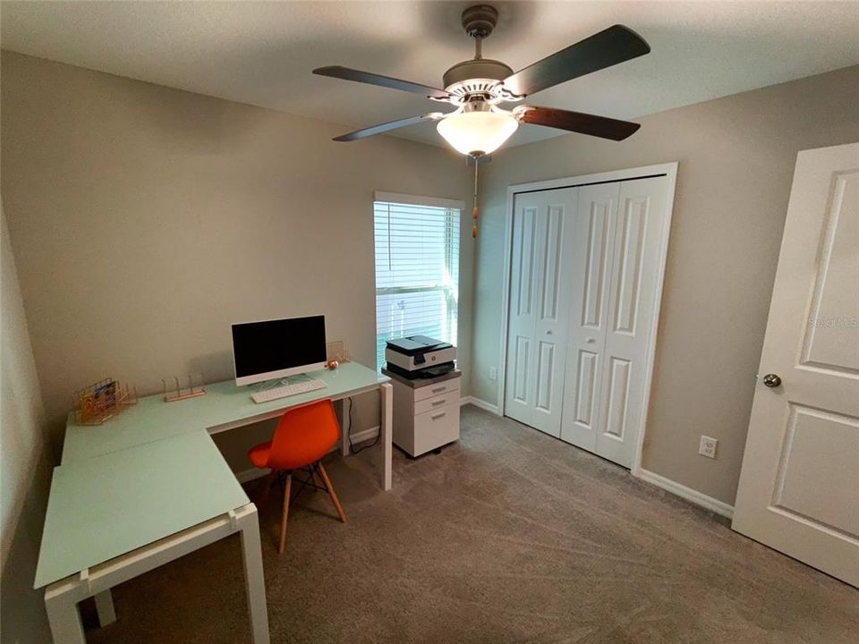 На продажу: $348,000 (4 спален, 2 ванн, 1935 Квадратных фут)