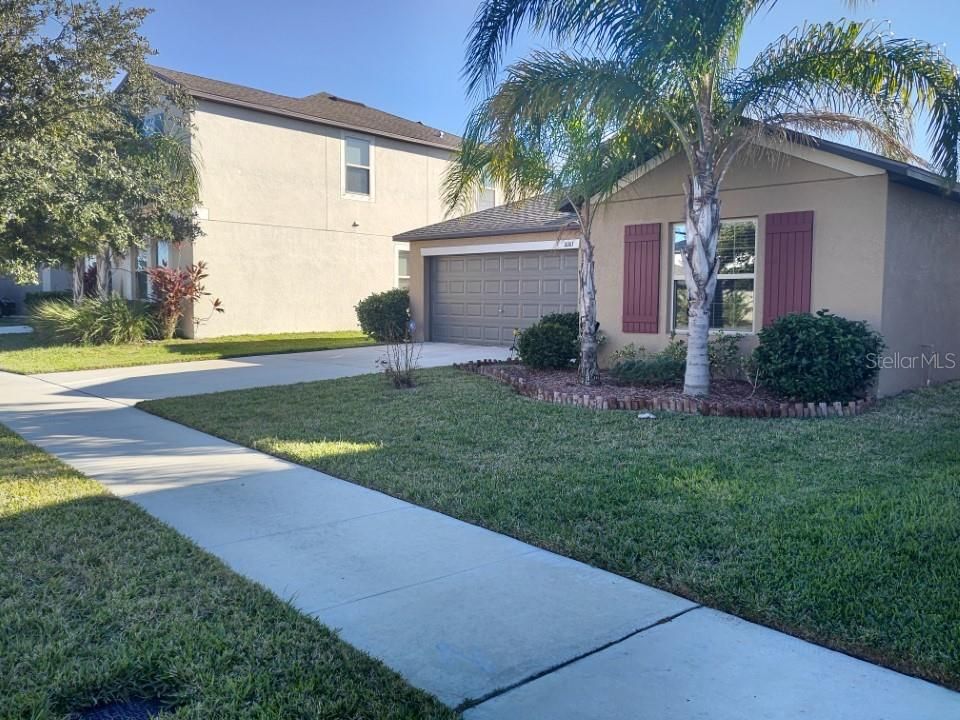 На продажу: $348,000 (4 спален, 2 ванн, 1935 Квадратных фут)