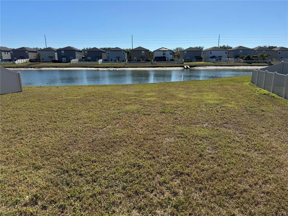 На продажу: $348,000 (4 спален, 2 ванн, 1935 Квадратных фут)