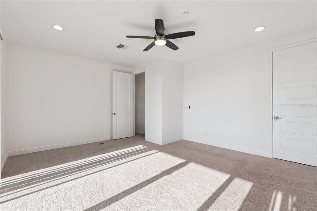 En Renta: $3,500 (4 camas, 2 baños, 2310 Pies cuadrados)