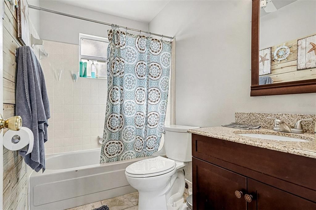 En Venta: $450,000 (3 camas, 2 baños, 1257 Pies cuadrados)