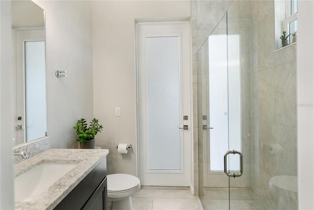 На продажу: $1,600,000 (4 спален, 3 ванн, 2850 Квадратных фут)