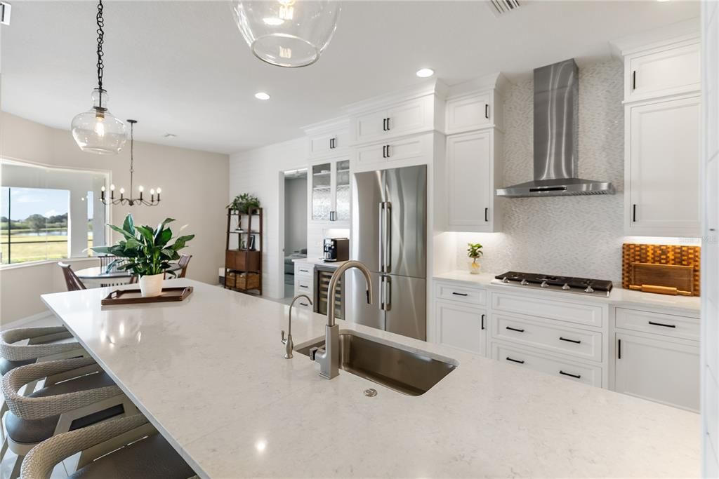 На продажу: $1,600,000 (4 спален, 3 ванн, 2850 Квадратных фут)