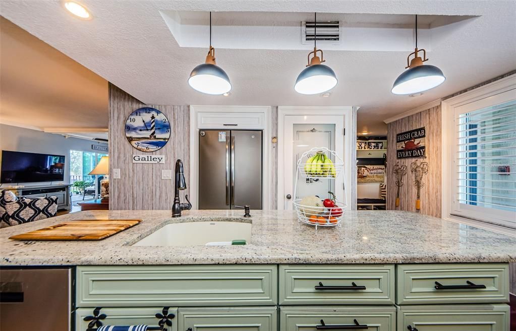 En Venta: $424,900 (2 camas, 2 baños, 1399 Pies cuadrados)