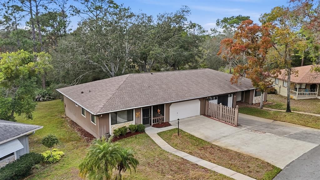 For Sale: $265,000 (2 beds, 2 baths, 1415 Square Feet)