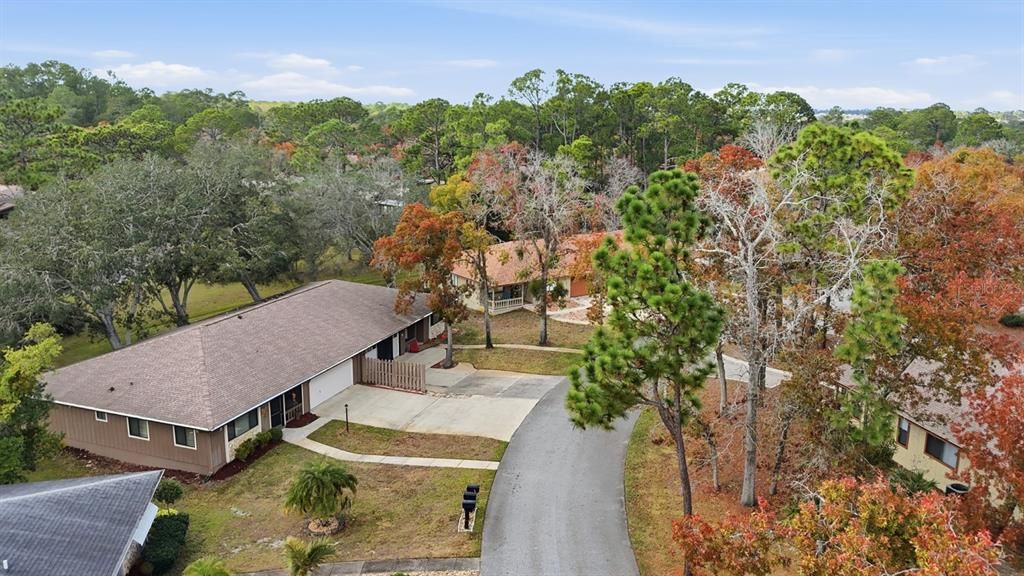 For Sale: $265,000 (2 beds, 2 baths, 1415 Square Feet)