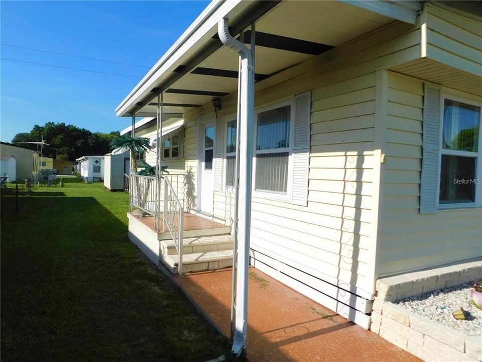 待售: $55,000 (2 贝兹, 2 浴室, 960 平方英尺)