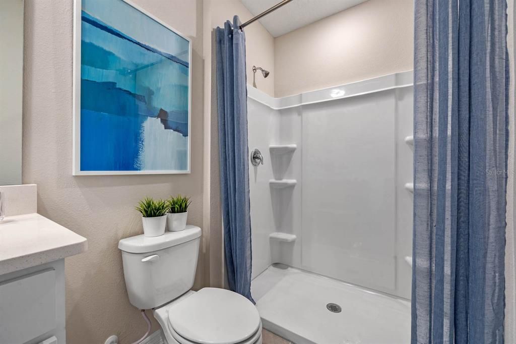 For Sale: $295,990 (3 beds, 2 baths, 1463 Square Feet)