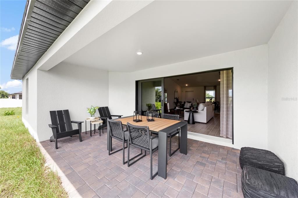 For Sale: $339,990 (4 beds, 2 baths, 1829 Square Feet)