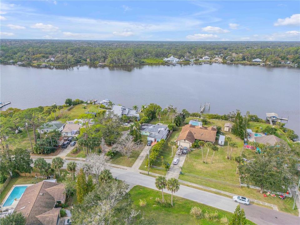 На продажу: $617,000 (3 спален, 1 ванн, 1968 Квадратных фут)