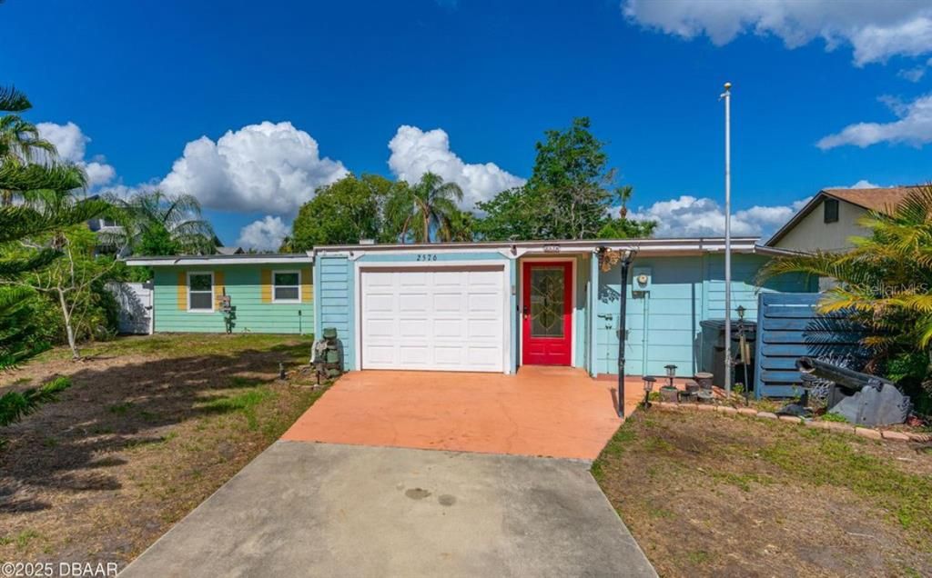 На продажу: $617,000 (3 спален, 1 ванн, 1968 Квадратных фут)