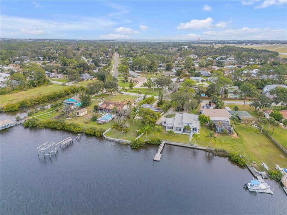 На продажу: $617,000 (3 спален, 1 ванн, 1968 Квадратных фут)