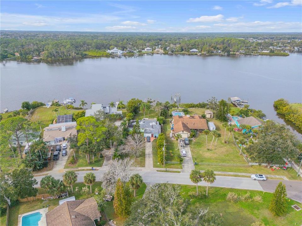 На продажу: $617,000 (3 спален, 1 ванн, 1968 Квадратных фут)