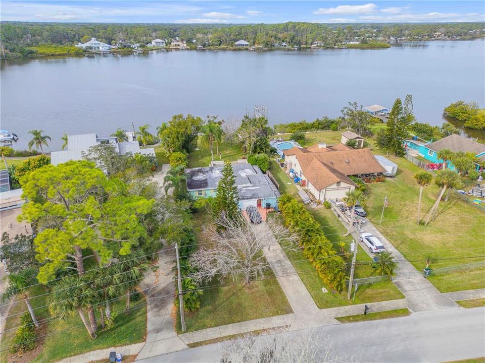 На продажу: $617,000 (3 спален, 1 ванн, 1968 Квадратных фут)