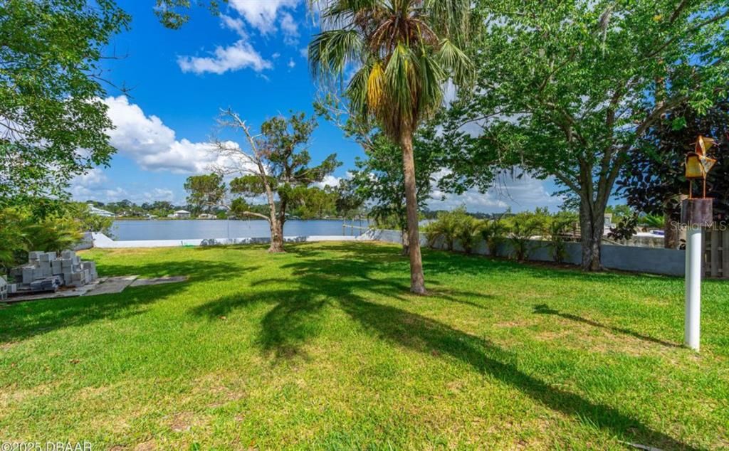 На продажу: $617,000 (3 спален, 1 ванн, 1968 Квадратных фут)