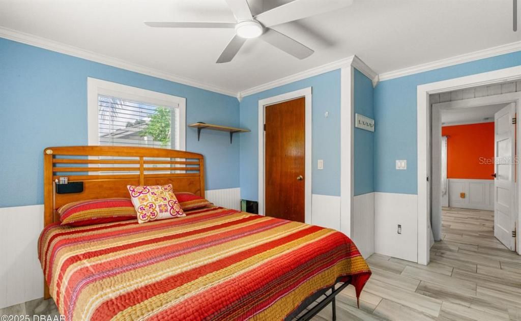 На продажу: $617,000 (3 спален, 1 ванн, 1968 Квадратных фут)