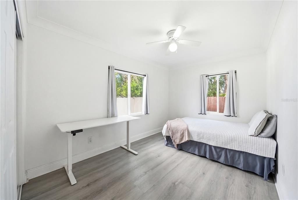 Active With Contract: $499,000 (3 beds, 2 baths, 1957 Square Feet)