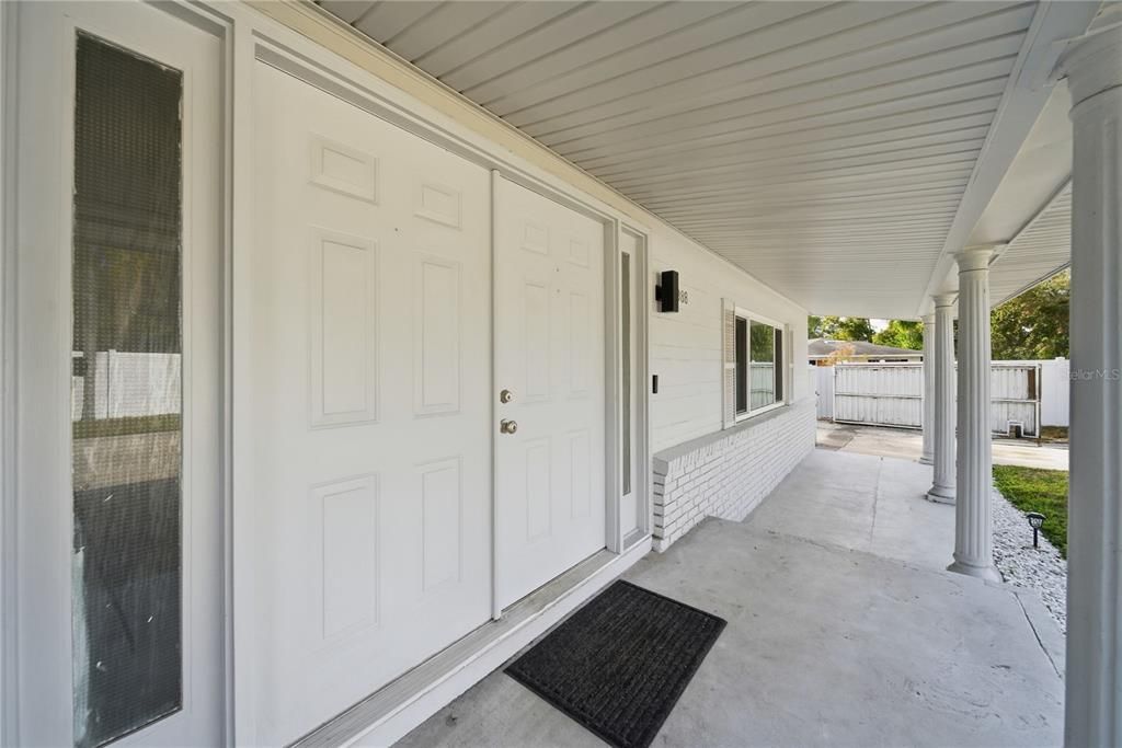 Active With Contract: $499,000 (3 beds, 2 baths, 1957 Square Feet)