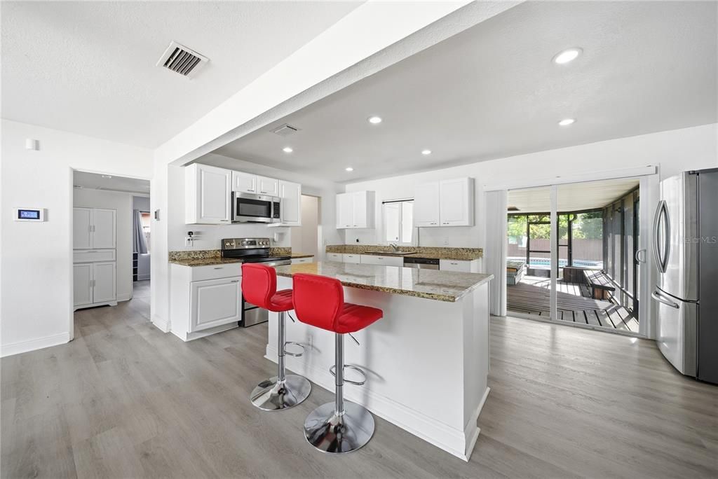 Active With Contract: $499,000 (3 beds, 2 baths, 1957 Square Feet)