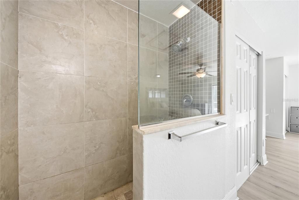 Active With Contract: $499,000 (3 beds, 2 baths, 1957 Square Feet)