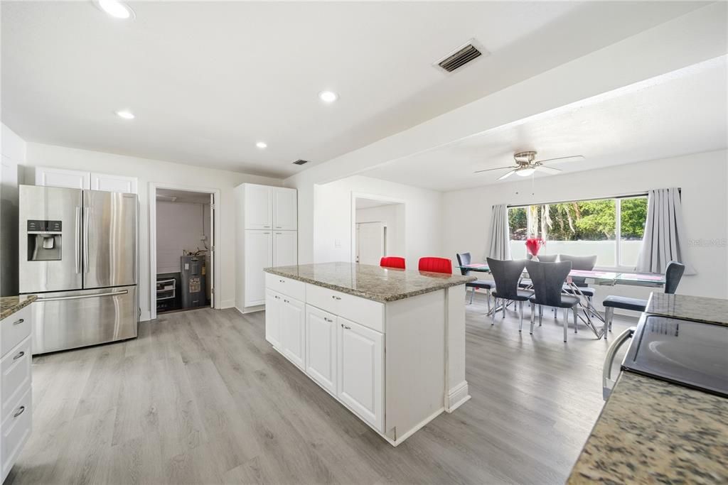 Active With Contract: $499,000 (3 beds, 2 baths, 1957 Square Feet)