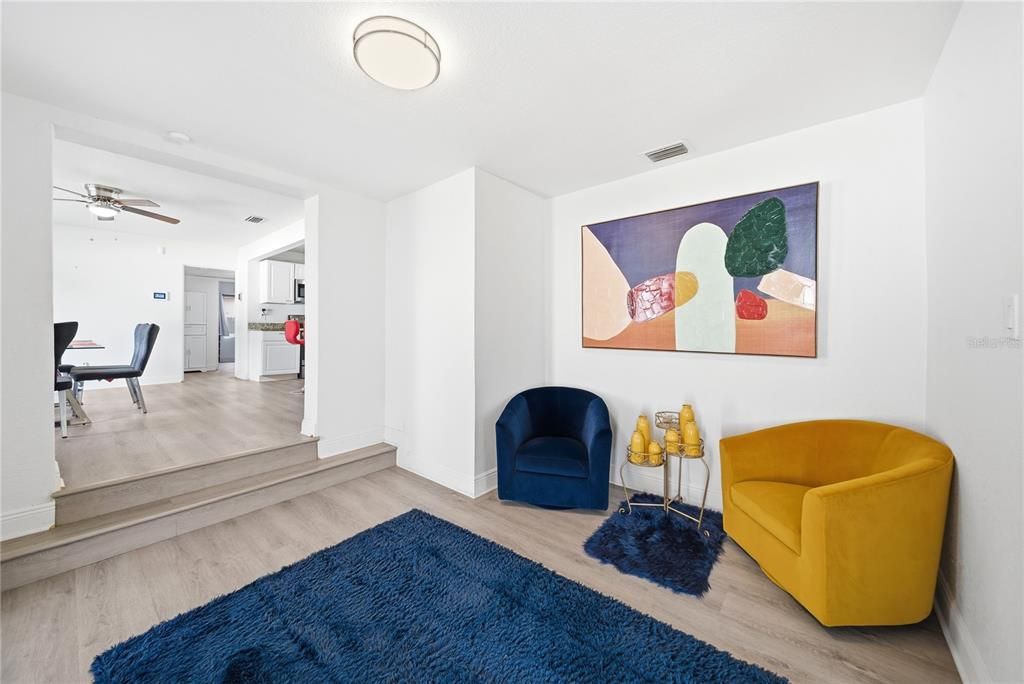 Active With Contract: $499,000 (3 beds, 2 baths, 1957 Square Feet)