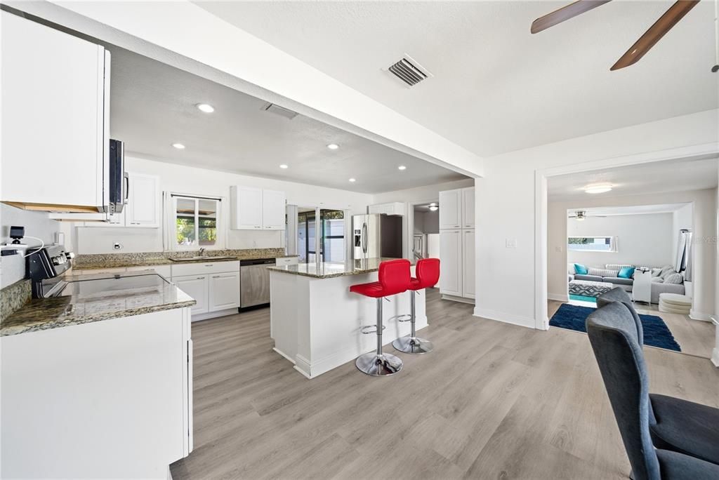 Active With Contract: $499,000 (3 beds, 2 baths, 1957 Square Feet)