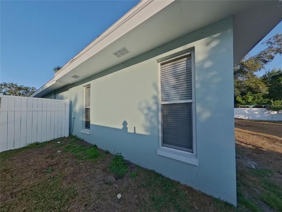 En Renta: $2,879 (3 camas, 2 baños, 1652 Pies cuadrados)