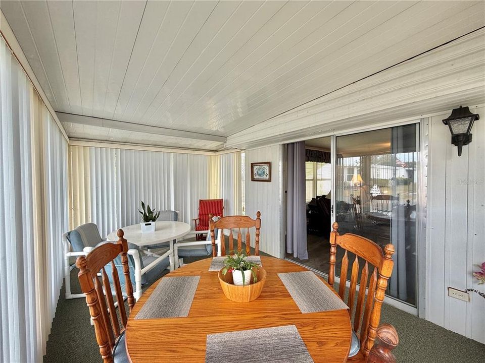 For Sale: $118,500 (2 beds, 2 baths, 1200 Square Feet)