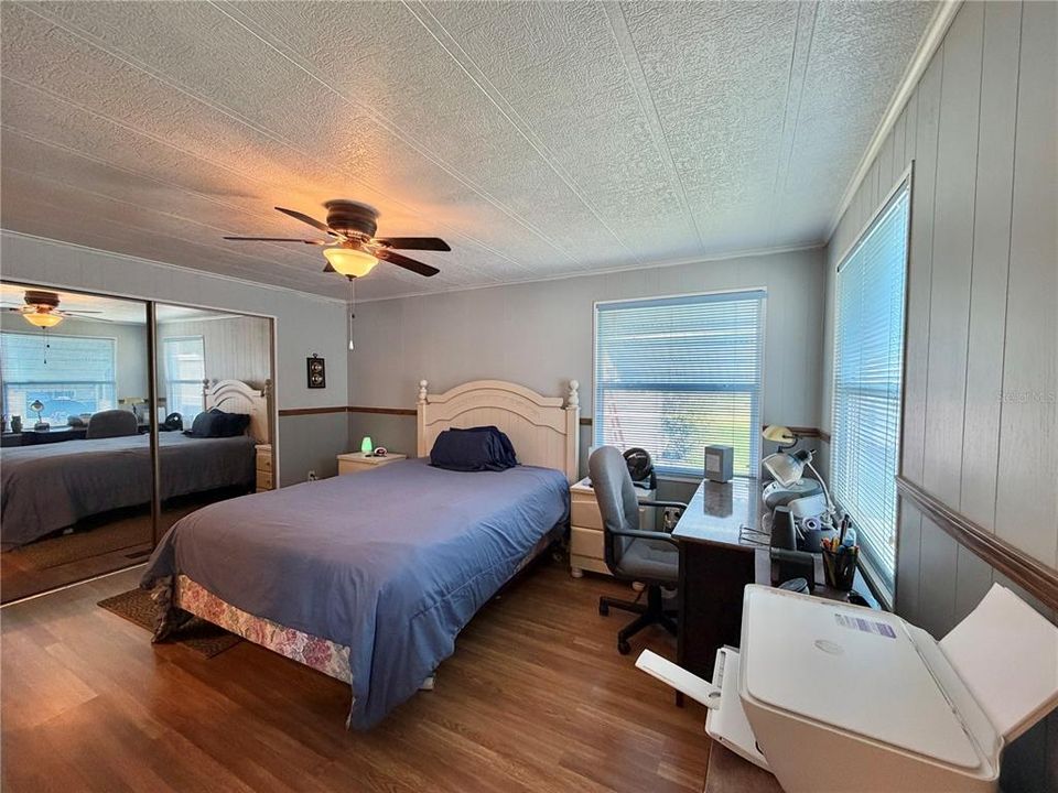 For Sale: $118,500 (2 beds, 2 baths, 1200 Square Feet)