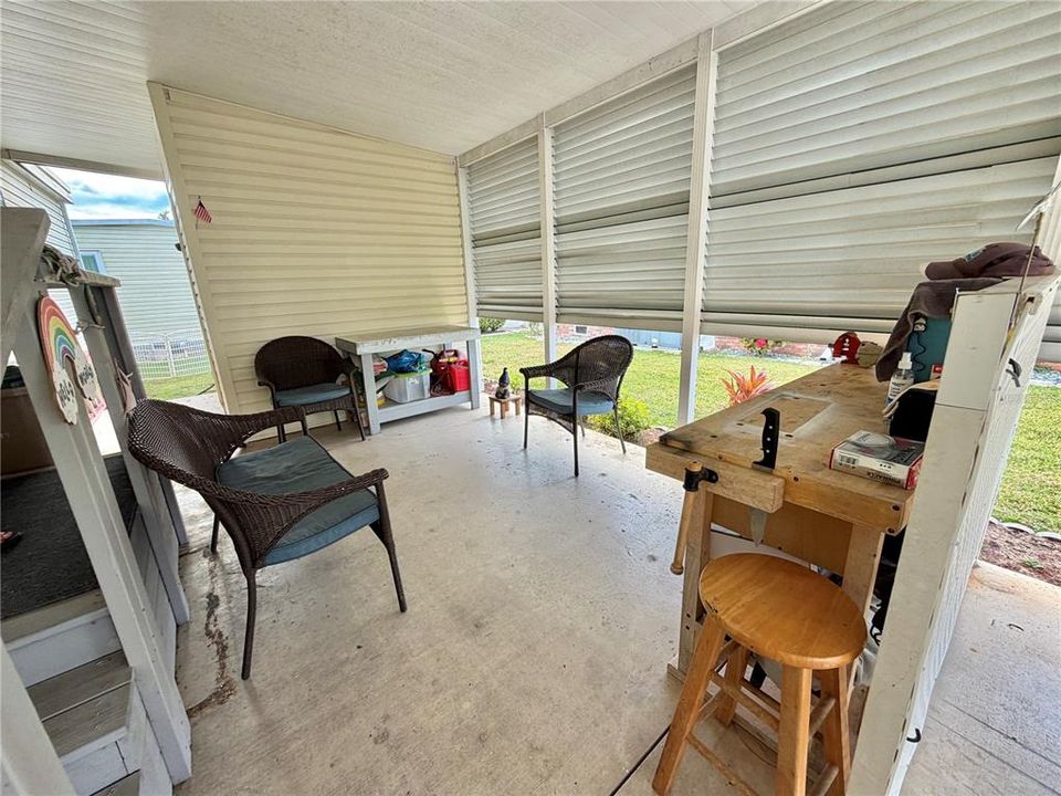 For Sale: $118,500 (2 beds, 2 baths, 1200 Square Feet)