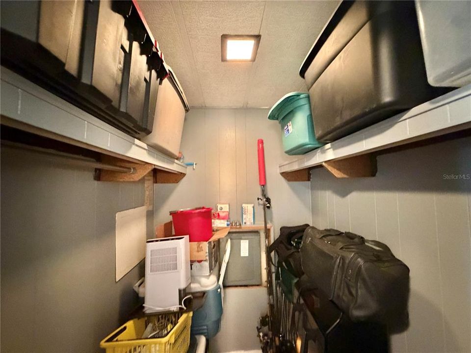 For Sale: $118,500 (2 beds, 2 baths, 1200 Square Feet)